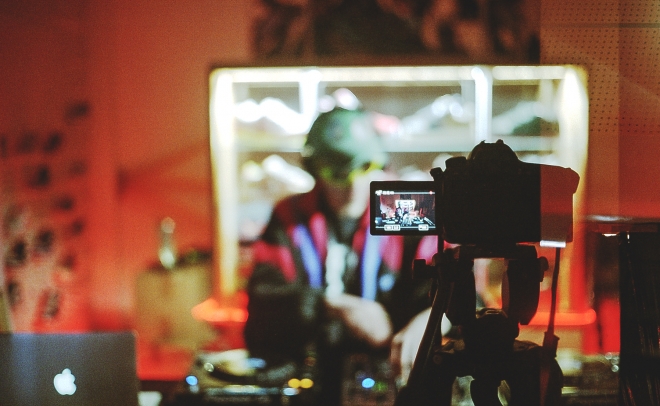 13 safensound, sneakerarber